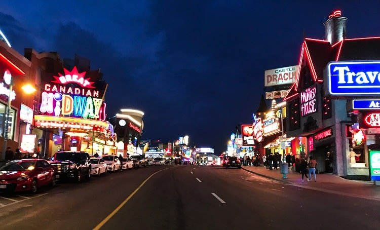 planning a trip to niagara falls canada